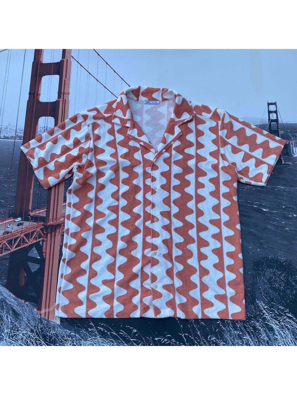 Zara Men Size Medium M Wavy Stripe Abstract Short Sleeve Button Up Casual Shirt